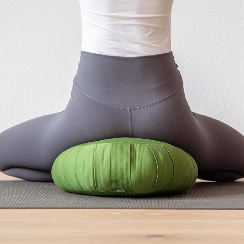 Myga Coperta in Pile, Cuscino e Coperta mutlifunzionali per Lo Studio di  Yoga per la Meditazione e la Pratica dello Yoga (Blu) : : Sport e  tempo libero